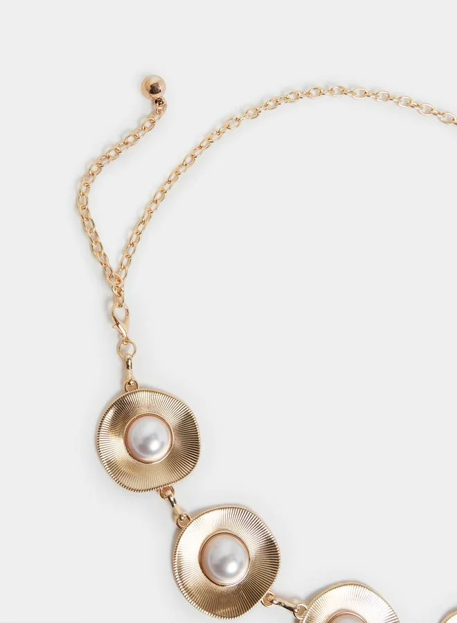 ستايلي حزام معدني ذهبي بتفاصيل لؤلؤ